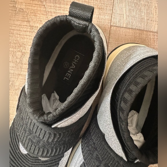 2017 Chanel CC Logo sock silver black knit sneakers slip on shoes bag jacket 39 - Picture 7 of 7